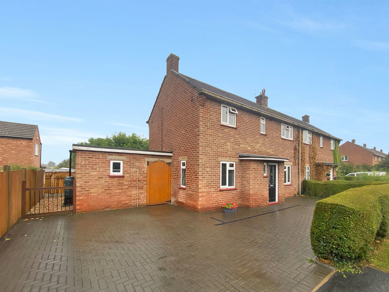 Semi Detached House for sale in Grantham, Manor Drive, Great Gonerby, Grantham, Lincolnshire, NG31 8LX