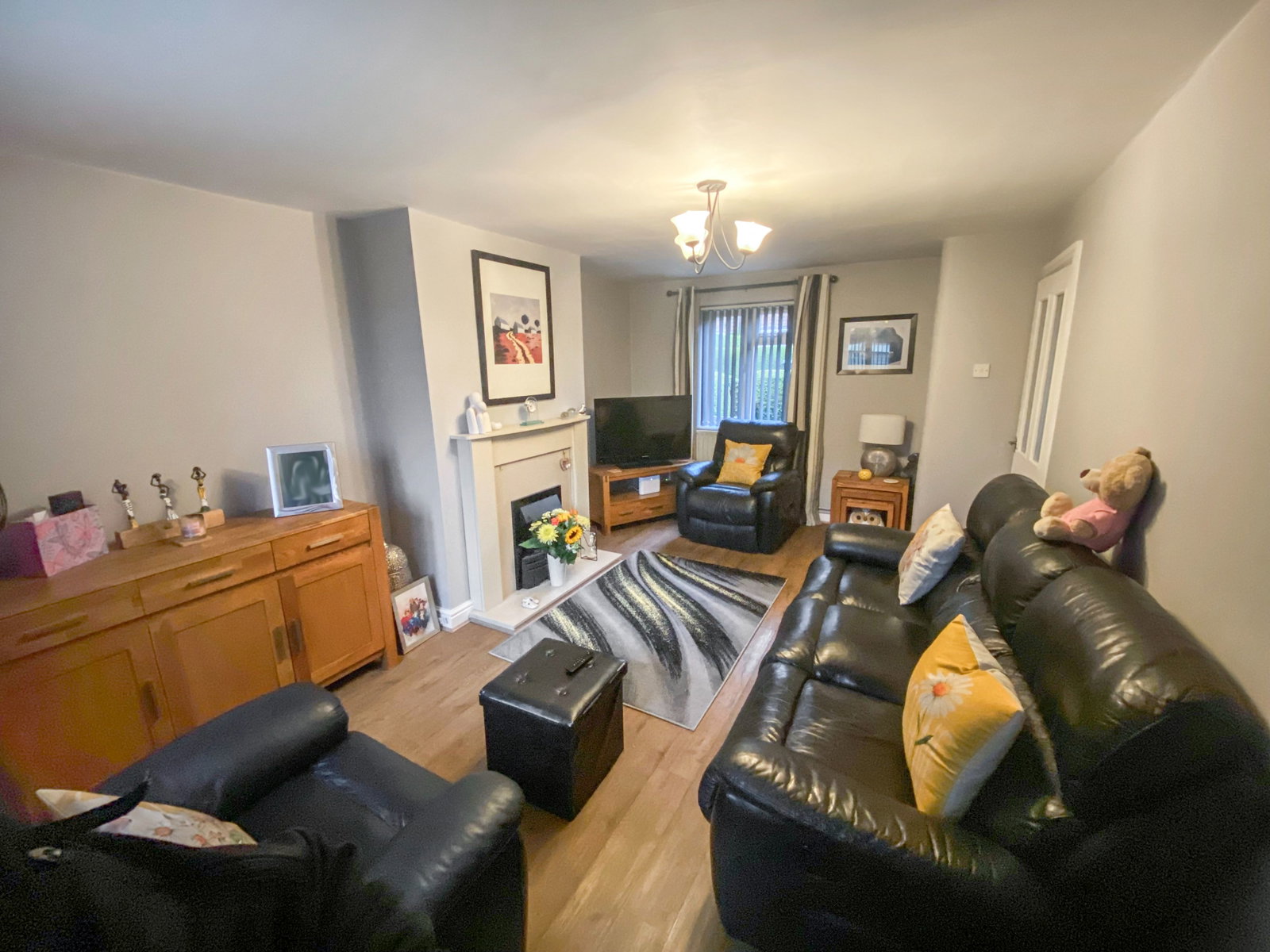 Semi Detached House for sale in Grantham, Manor Drive, Great Gonerby, Grantham, Lincolnshire, NG31 8LX