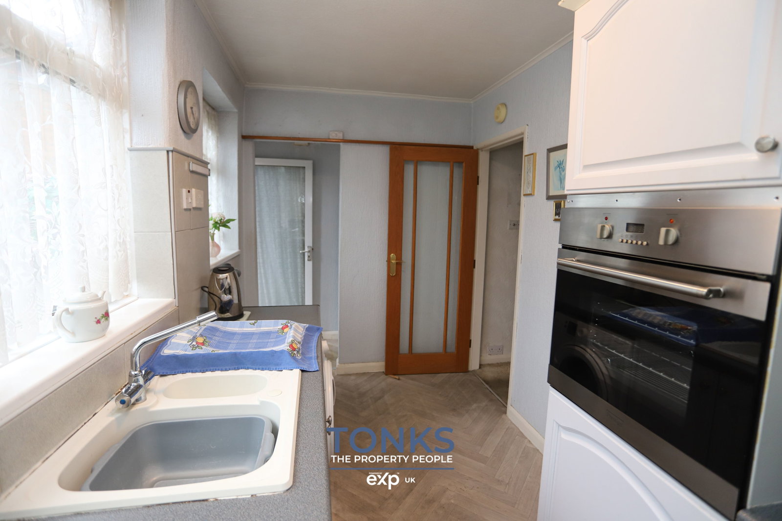 Semi Detached House for sale in Oldbury, Bodenham Road, Oldbury, B68 0SG