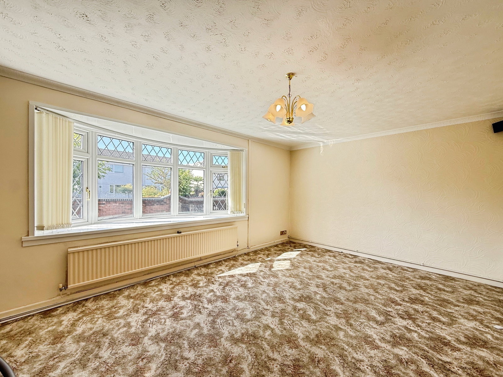 Semi Detached House for sale in Swansea, Maesglas, Gorseinon, Swansea, West Glamorgan SA4