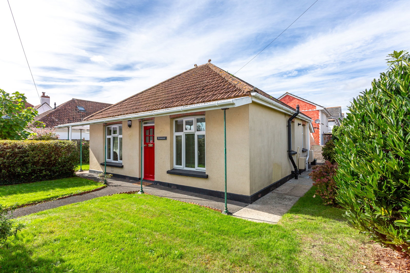Bungalow for sale in Barnstaple, West Avenue, Sticklepath, Barnstaple, North Devon, 1170 m²