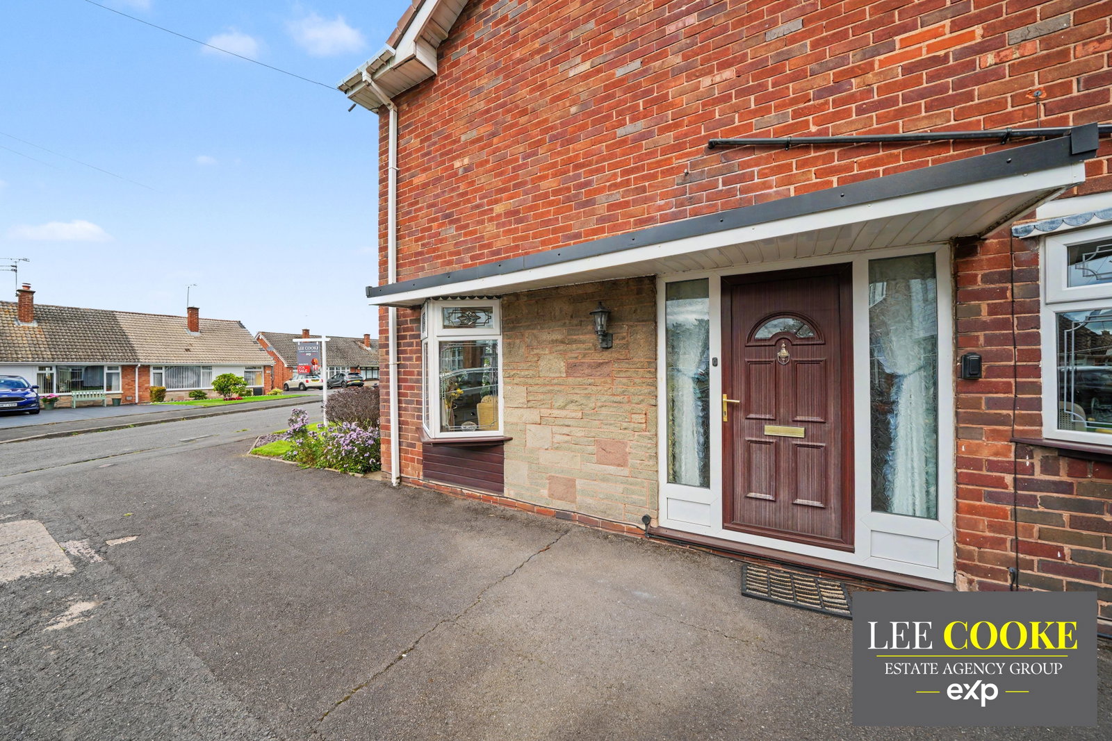 Semi Detached House for sale in Wolverhampton, Grovelands Crescent, Off Cottage Lane, Fordhouses, Wolverhampton, WV10 6LL