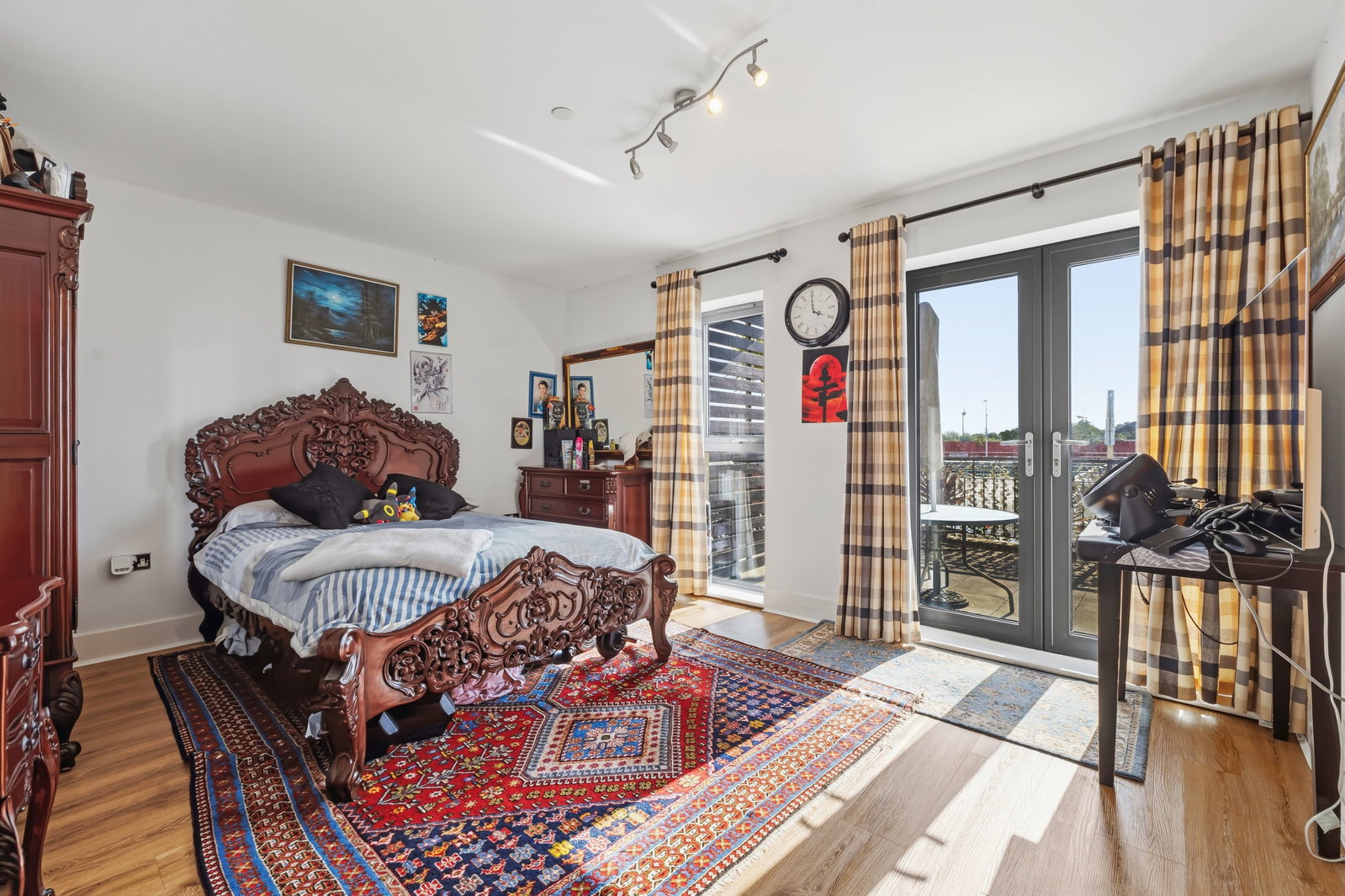 Town House for sale in Swansea, Yr Hafan, Langdon Road, Swansea, SA1 8RD, 2034 m²