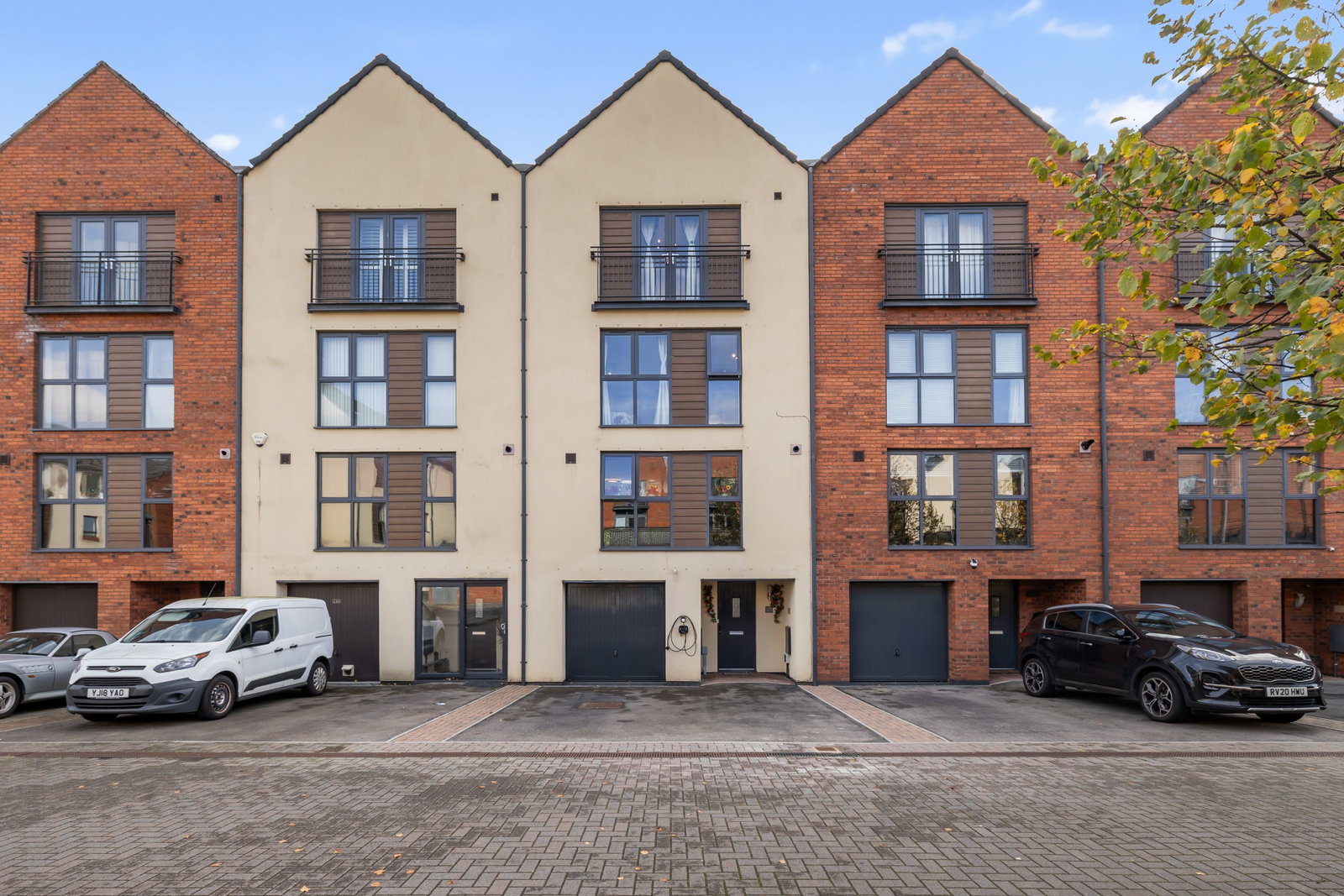 Town House for sale in Swansea, Yr Hafan, Langdon Road, Swansea, SA1 8RD, 2034 m²