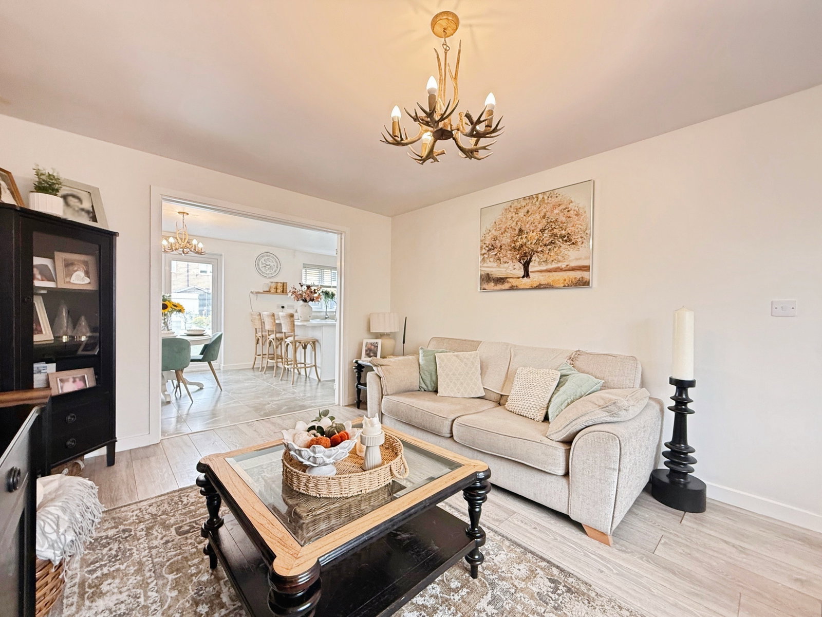 Detached House for sale in Swansea, Llwyngwern, Hendy, Pontarddulais, Swansea, West Glamorgan SA4
