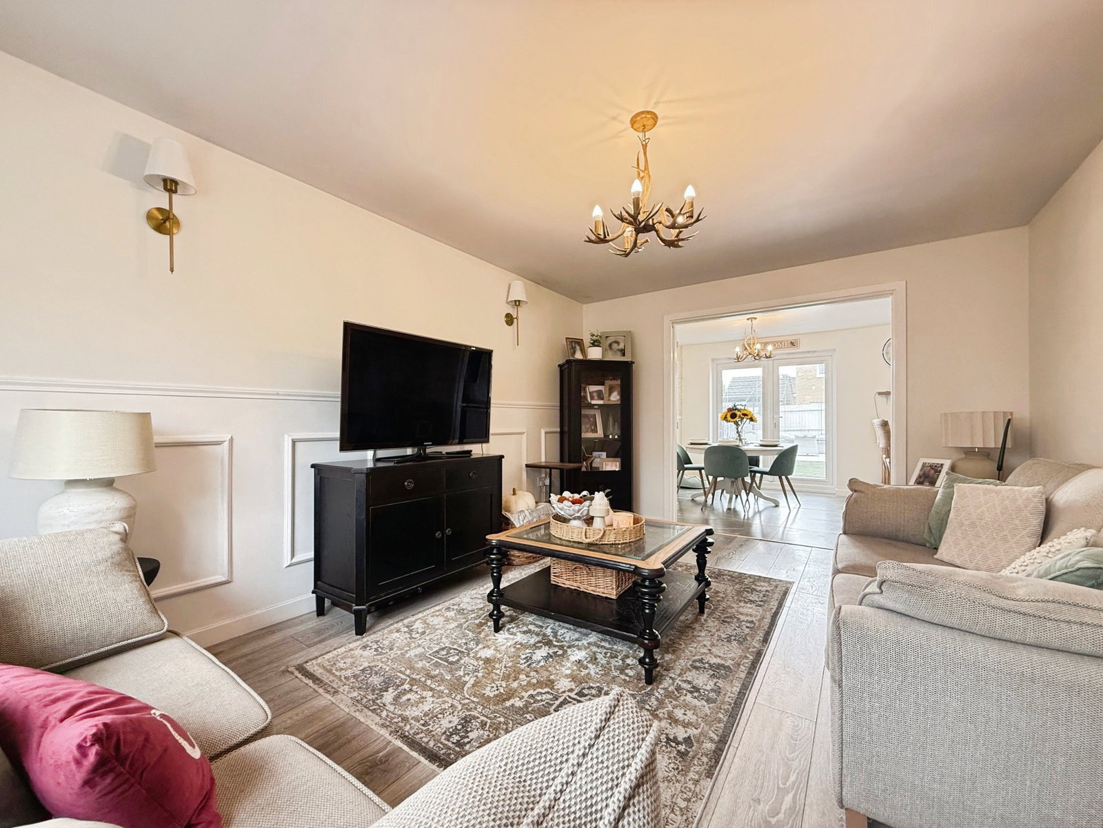 Detached House for sale in Swansea, Llwyngwern, Hendy, Pontarddulais, Swansea, West Glamorgan SA4