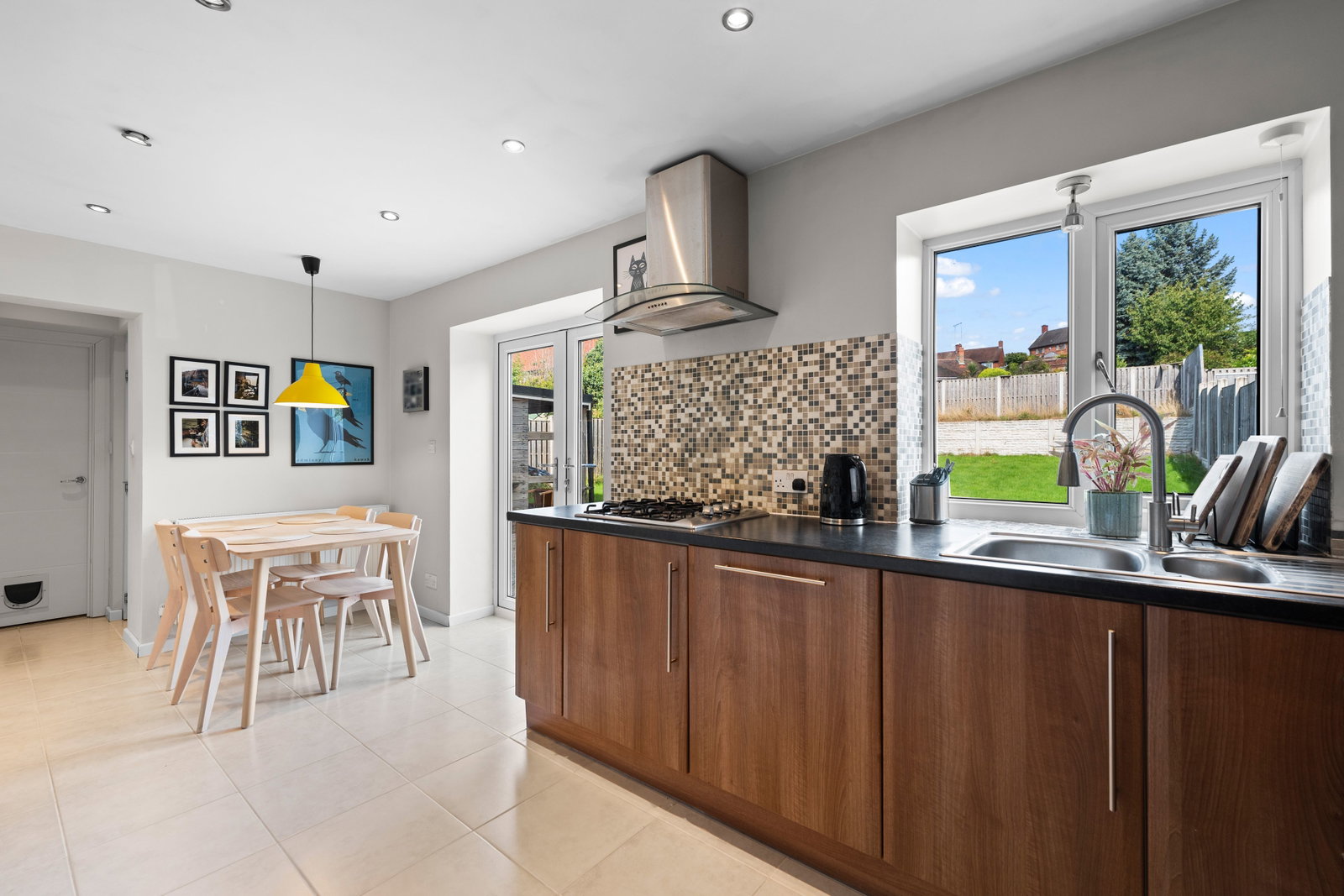 Semi Detached House for sale in Barnsley, Underhill, Worsbrough, S70 5DR