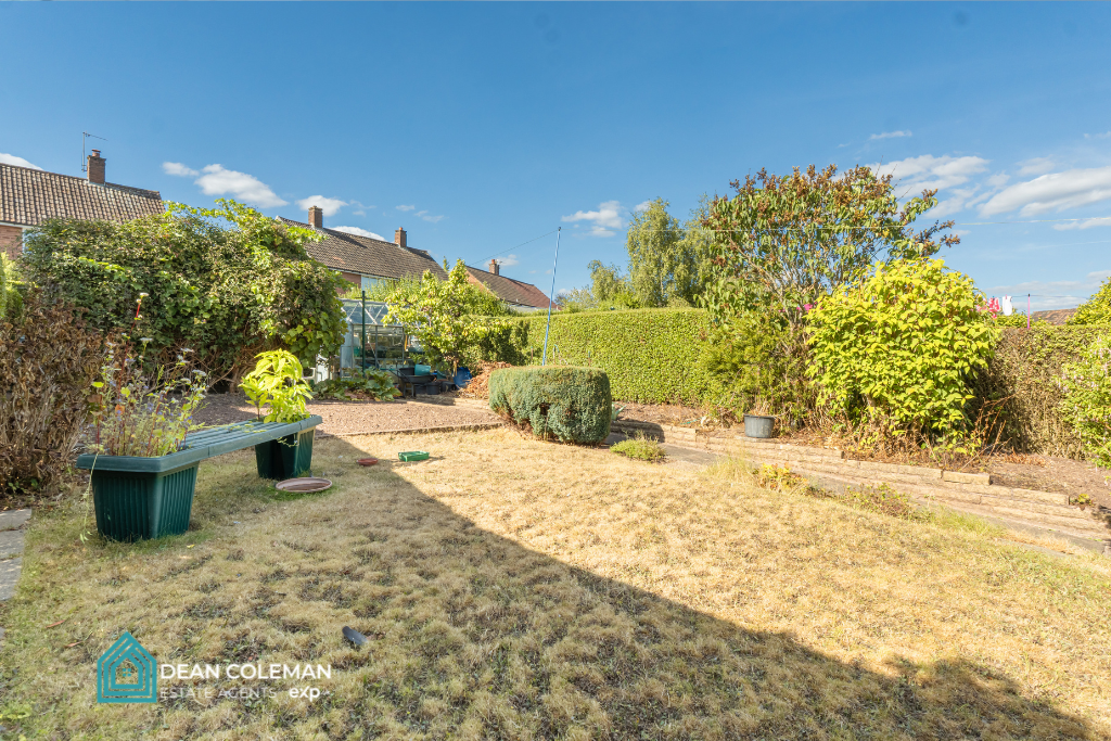 Semi Detached House for sale in Birmingham, Clun Road, Bournville Village Trust, B31 1NU, 1067 m²