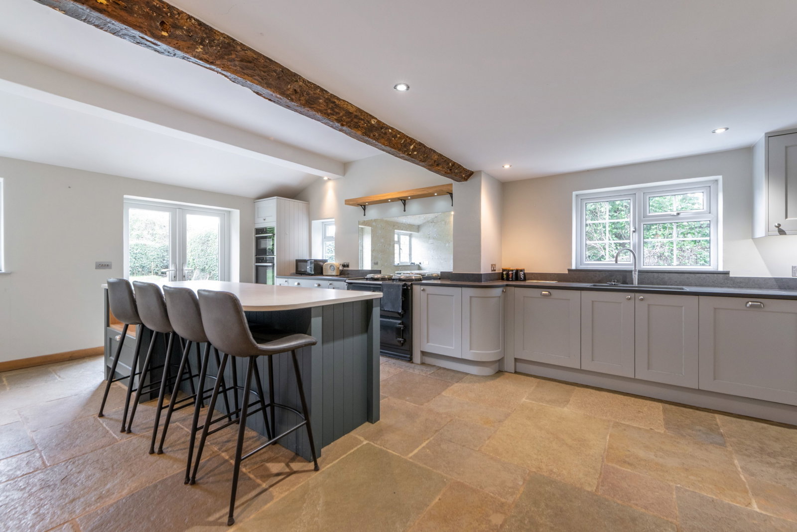 Detached House for sale in Yeovil, Hardington Moor, Yeovil, BA22 9NN