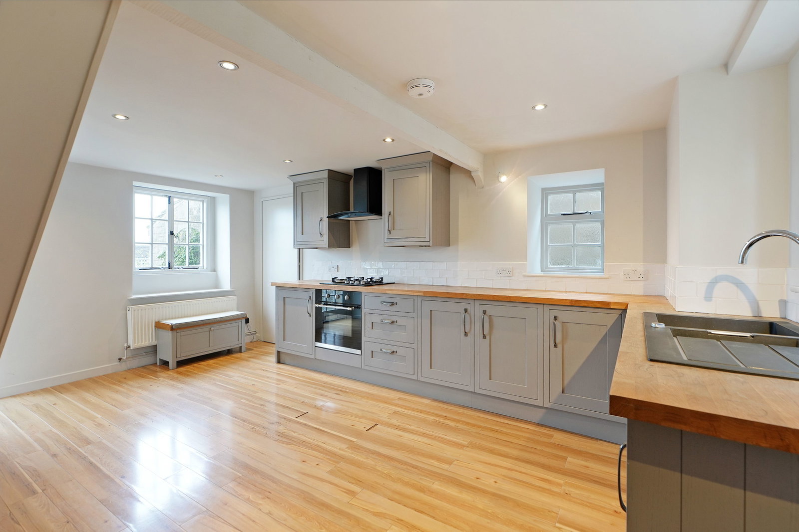 Semi Detached House for sale in Bakewell, Over Road, Baslow