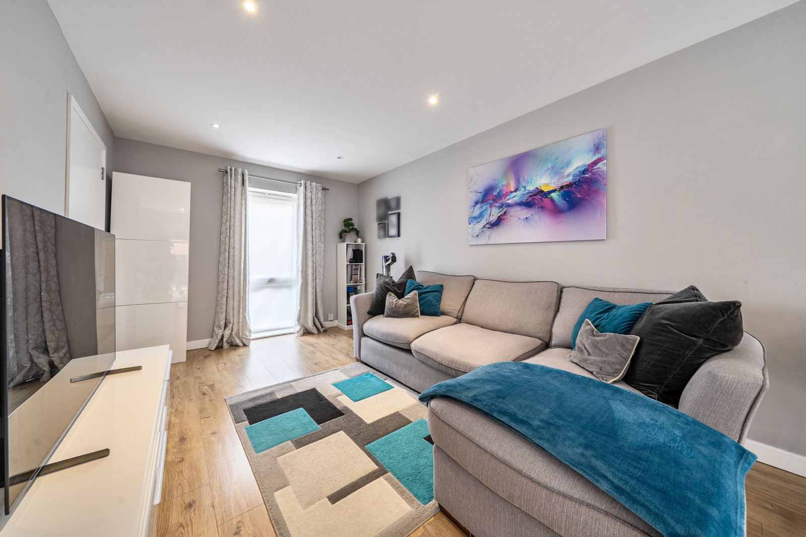 Terraced House for sale in Orpington, Okemore Gardens, Orpington, BR5 3FJ