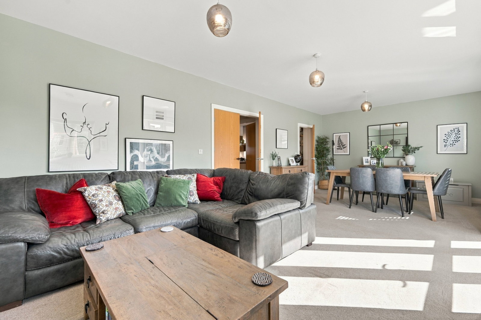 Detached House for sale in Hitchin, Helena Crescent, Fairfield, Hitchin, SG5 4SA