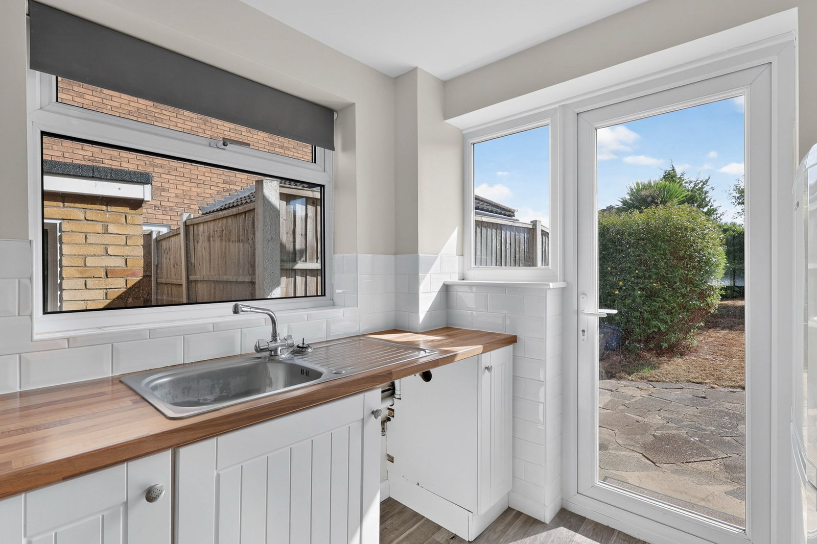 Semi Detached House for sale in Rayleigh, Shakespeare Avenue, Rayleigh, SS6