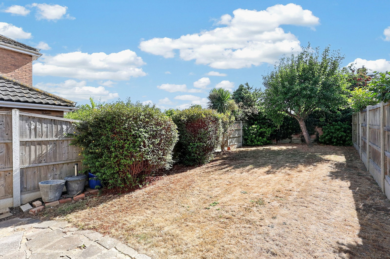 Semi Detached House for sale in Rayleigh, Shakespeare Avenue, Rayleigh, SS6