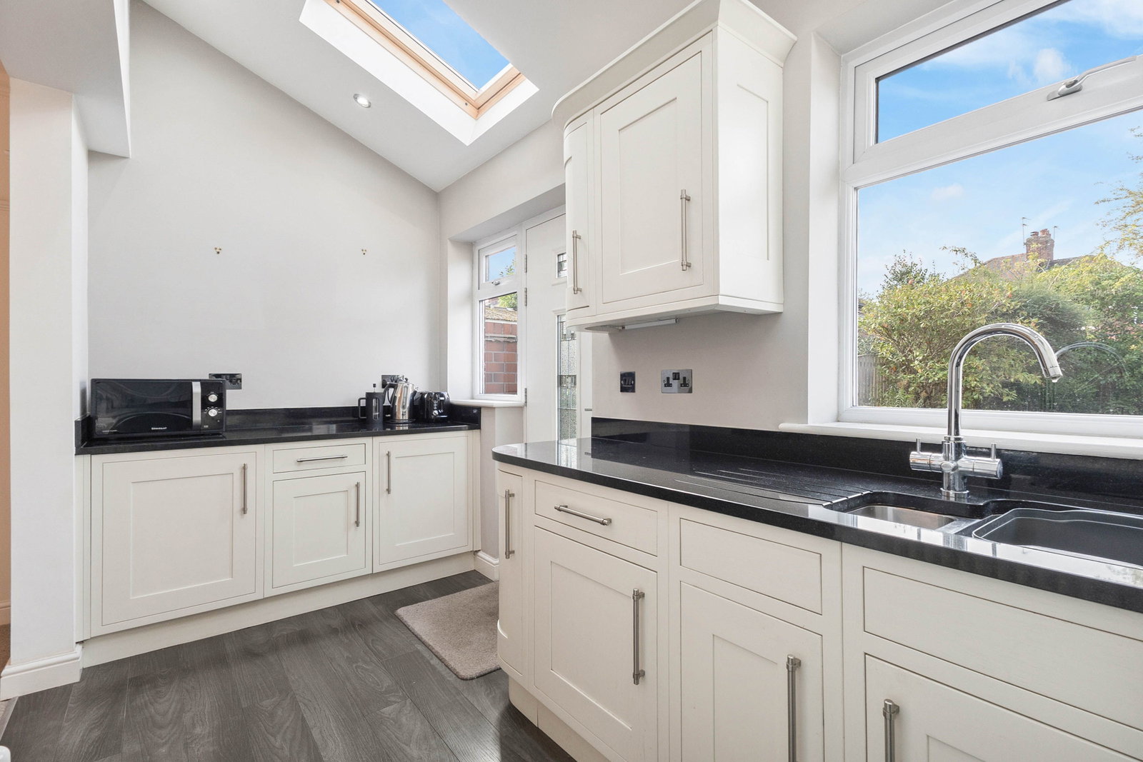 Semi Detached House for sale in Castleford, Lansdowne Avenue, Castleford, 815 m²