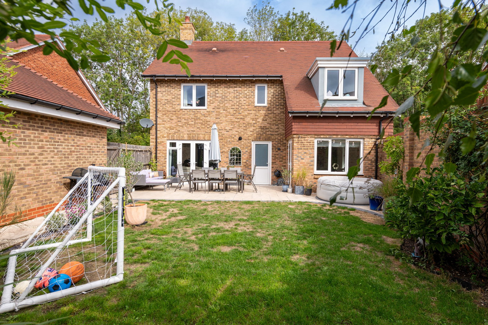 Detached House for sale in Maidstone, Seal Drive, Harrietsham, Maidstone, 1345 m²