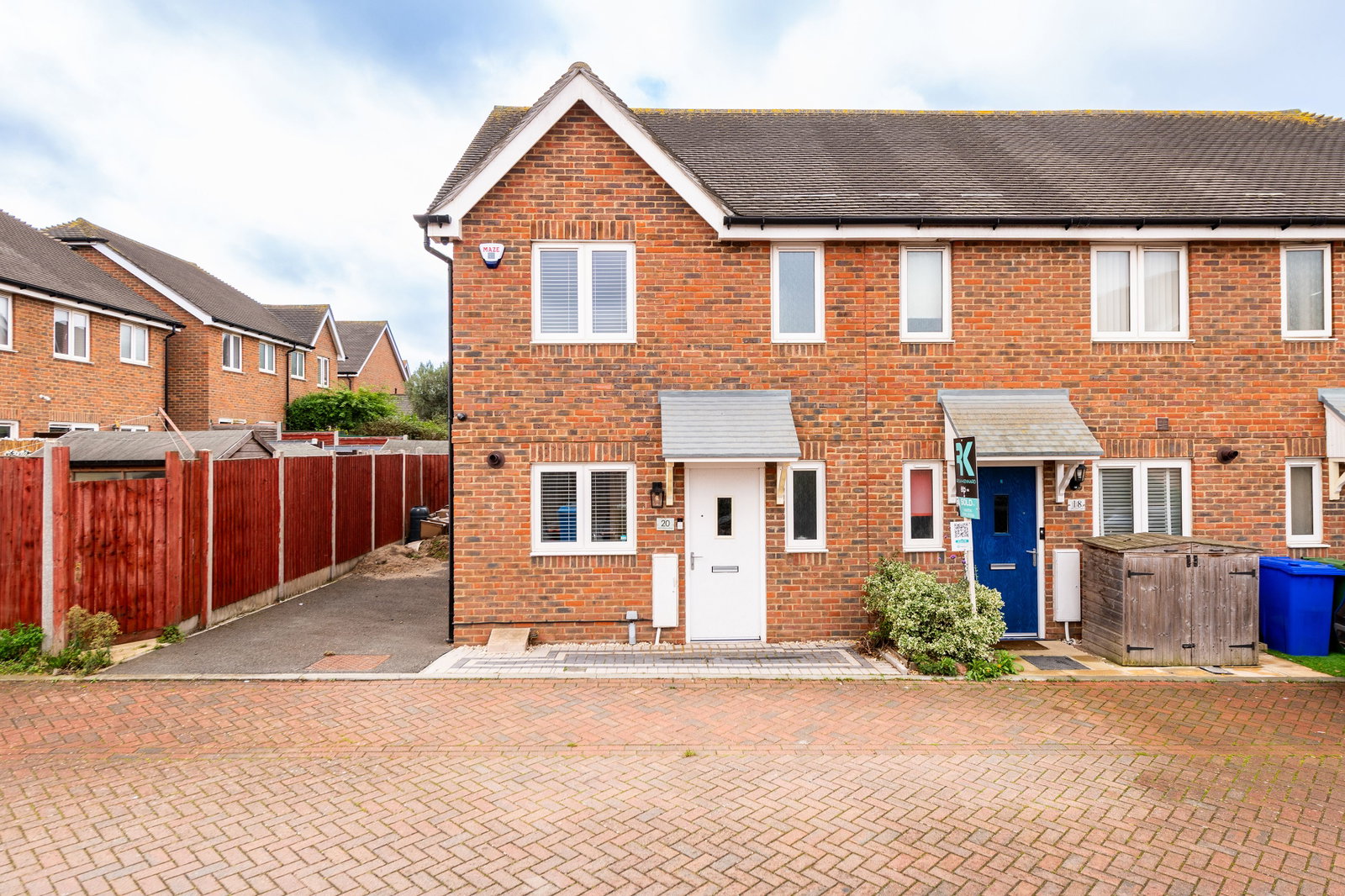 End Of Terrace House for sale in Sheerness, Daffodil Avenue, Minster On Sea, Sheerness, ME12 3QJ
