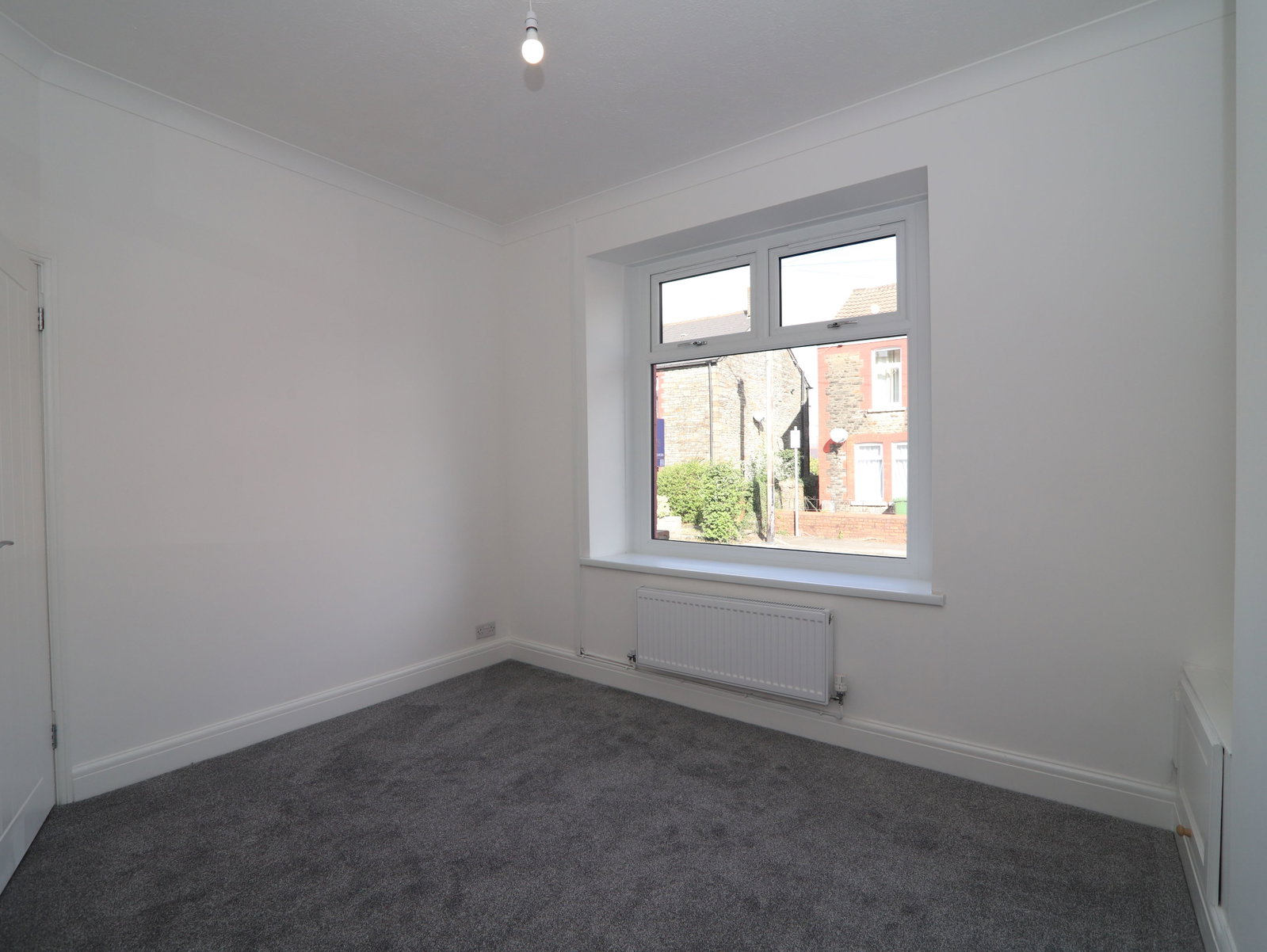 Terraced House for sale in Caerphilly, Van Road, Caerphilly, CF83 1JZ
