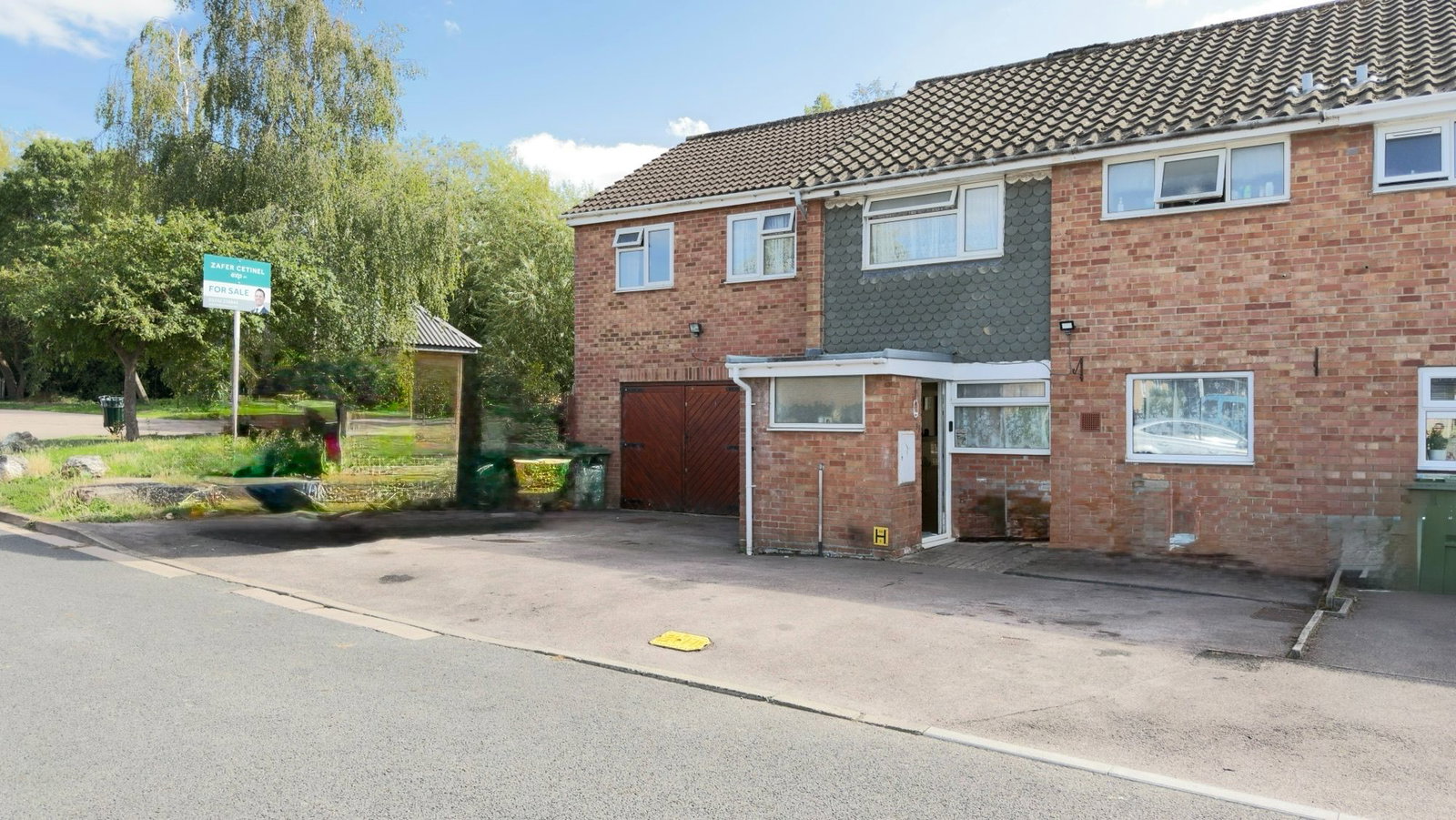 Semi Detached House for sale in Cheltenham, Imjin Road, Cheltenham, GL52 5JU