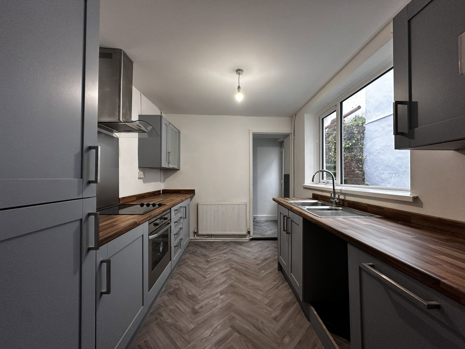 Terraced House for sale in Swansea, Colbourne Terrace, Waun Wen, Swansea, 937 m²