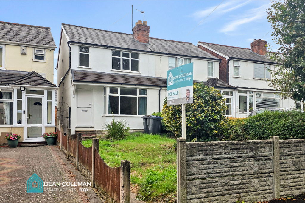 Semi Detached House for sale in Birmingham, Rednal Road, Kings Norton, B38 8HP, 994 m²