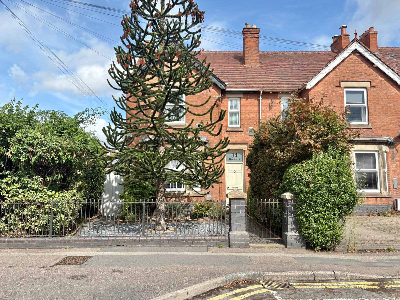 Semi Detached House for sale in Tamworth, Hospital Street, Tamworth, B79 7EB