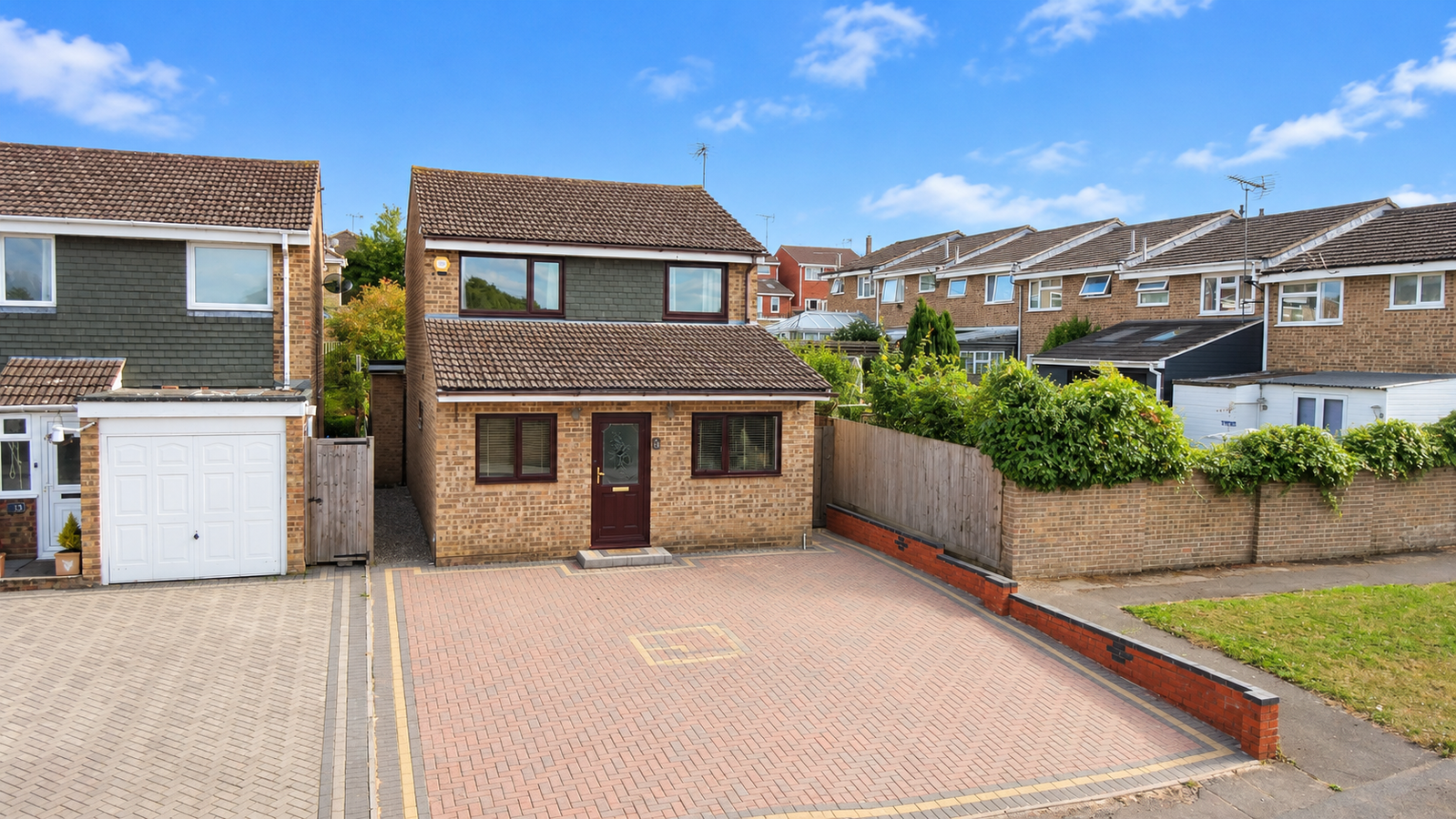 Detached House for sale in Braintree, Achilles Way, Braintree, CM7 9UN