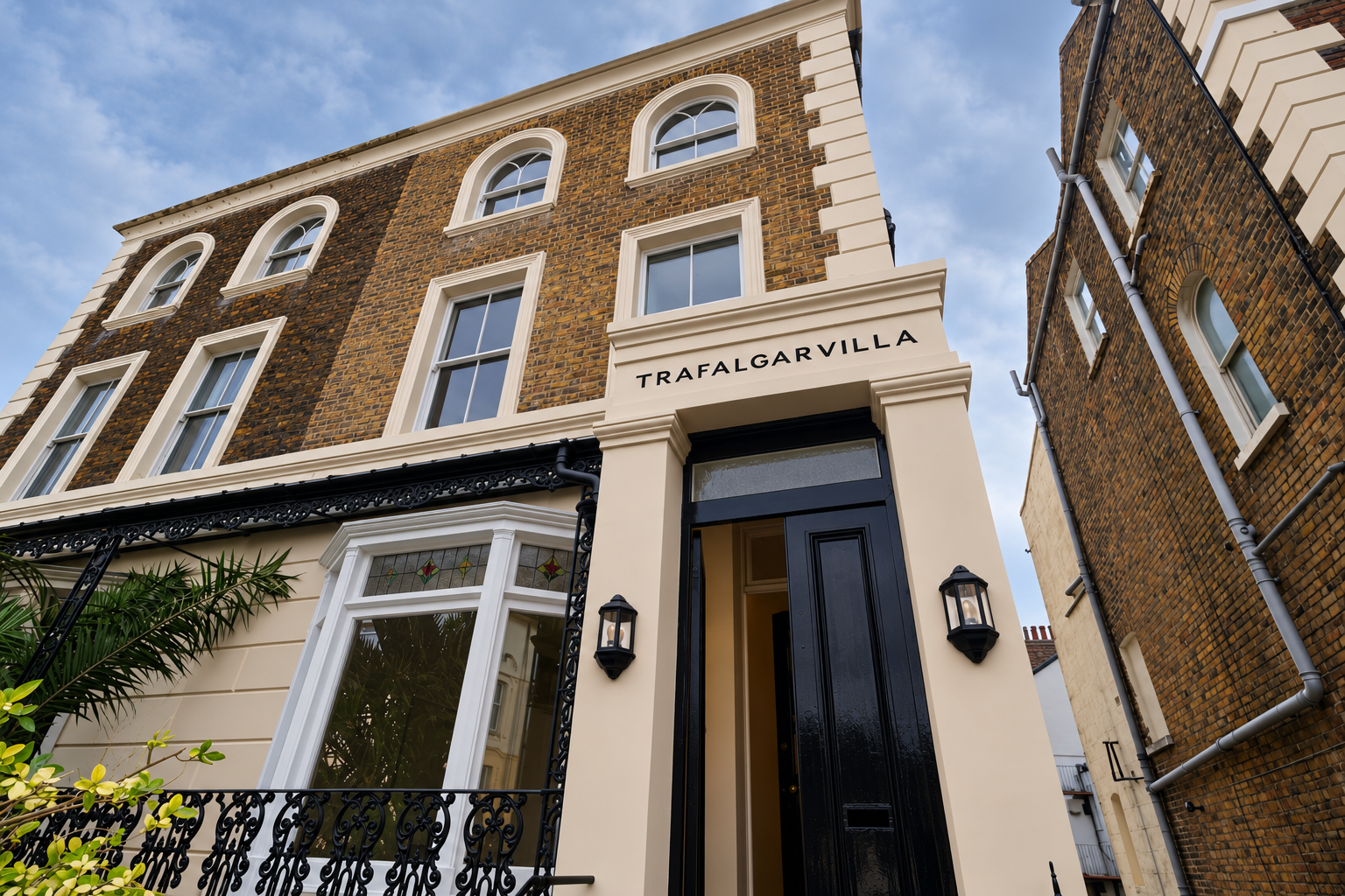 Semi Detached House for sale in Ramsgate, West Cliff Road, Ramsgate, CT11 9NT