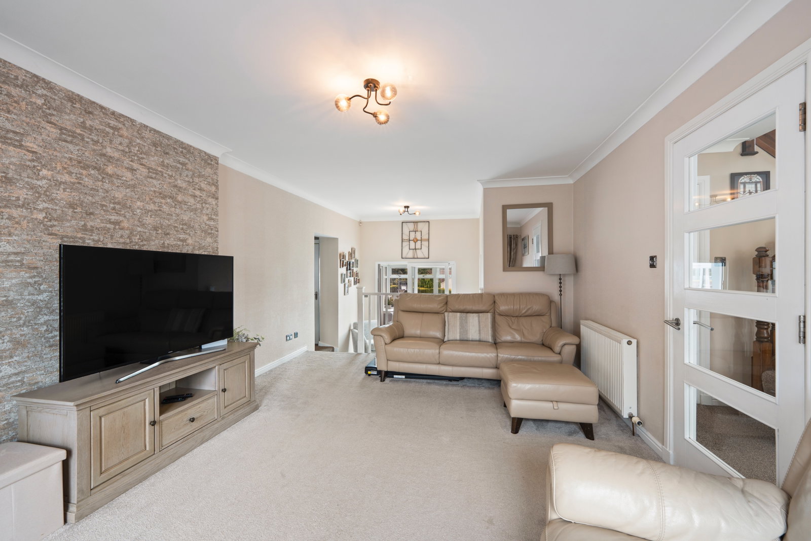 Detached House for sale in Kirkcaldy, Fordell Gardens, Kirkcaldy, KY2 5TL