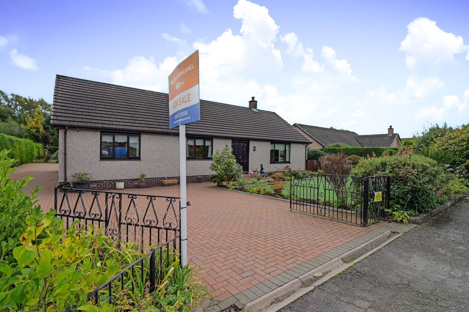 Bungalow for sale in Dumfries, Maxwelltown Station Road, Dumfries, DG2 9RL, 1668 m²