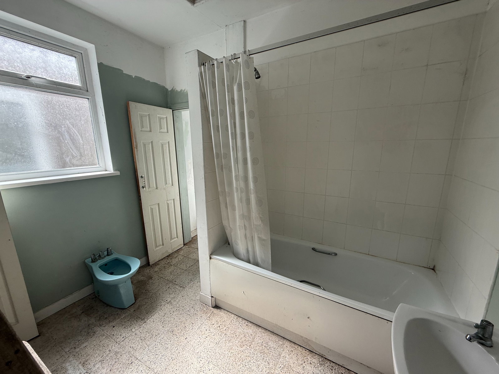Terraced House for sale in Llanelli, Penallt Terrace, Llanelli, SA15 1HD
