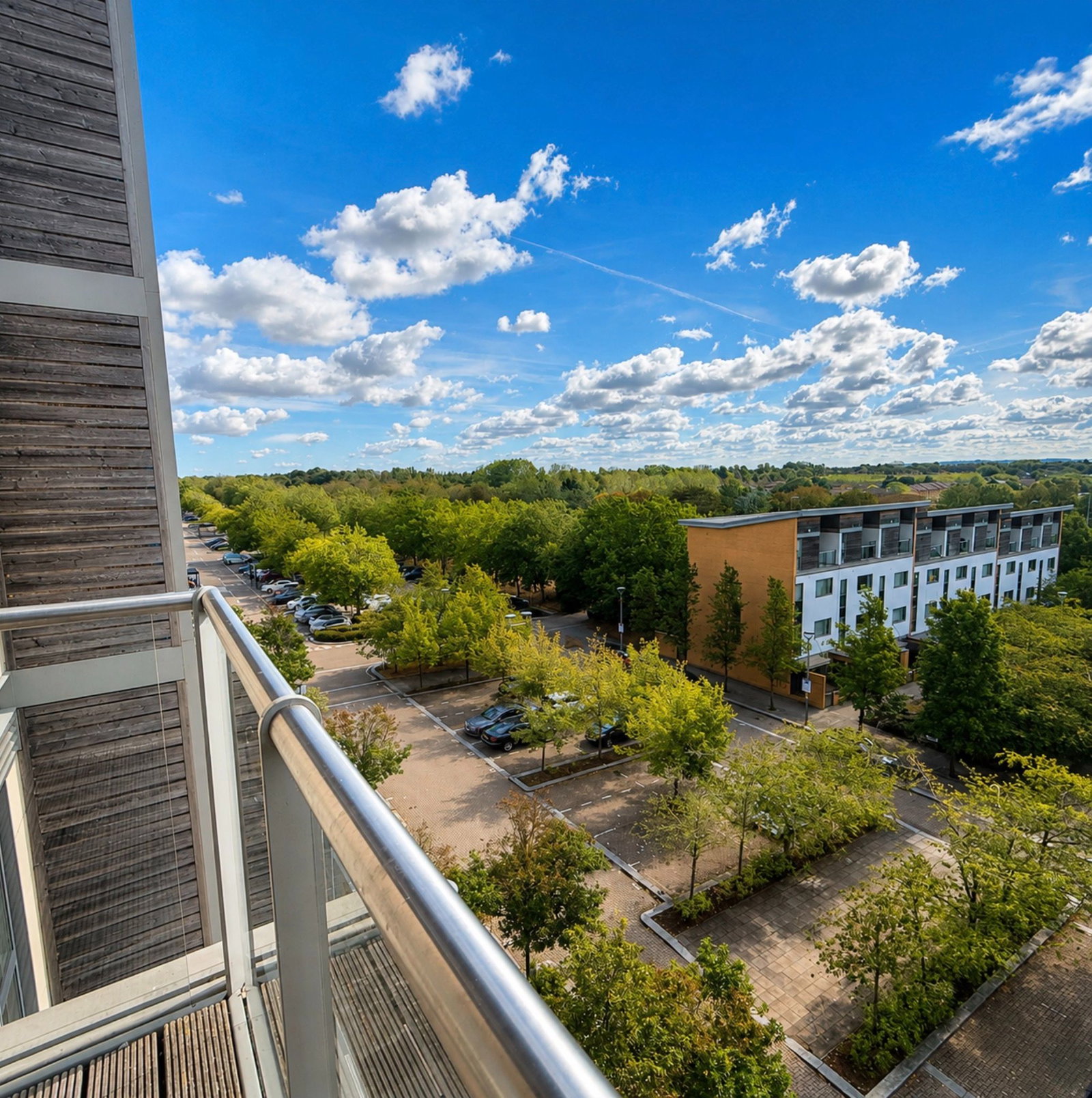 Apartment for sale in Milton Keynes, South Row, Milton Keynes, MK9 2FG