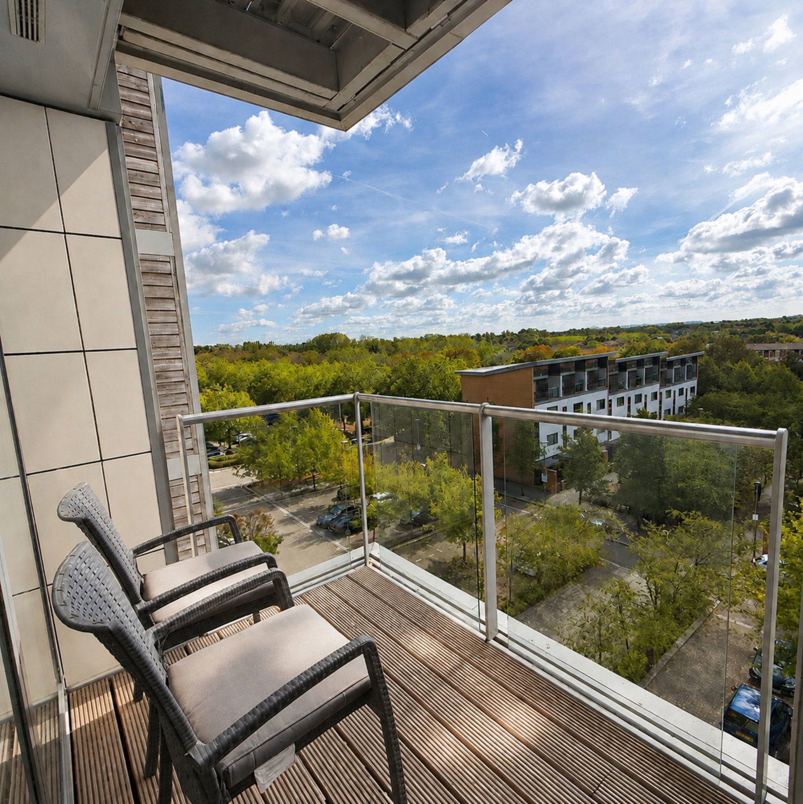 Apartment for sale in Milton Keynes, South Row, Milton Keynes, MK9 2FG