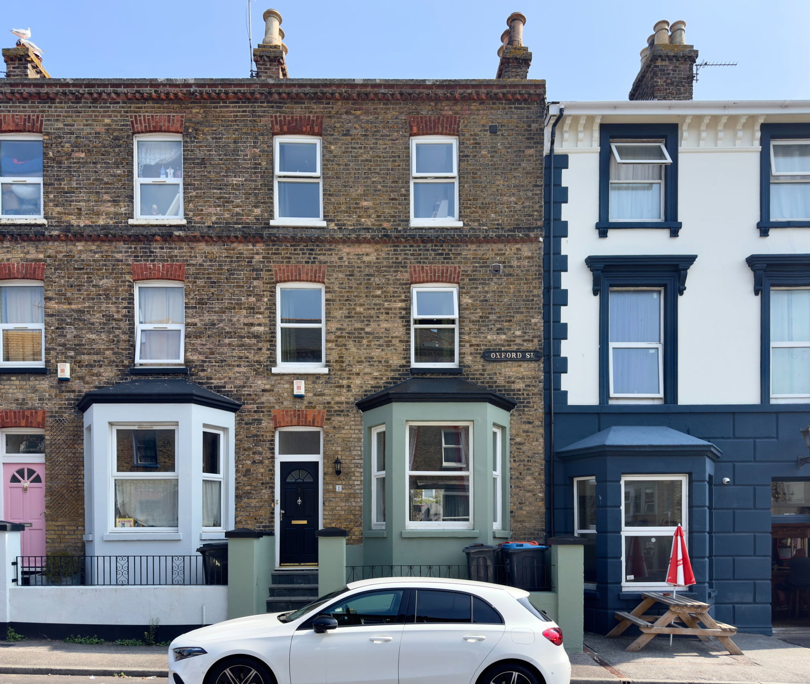 Terraced House for sale in Margate, Oxford Street, Margate, CT9 1TD, 1535 m²