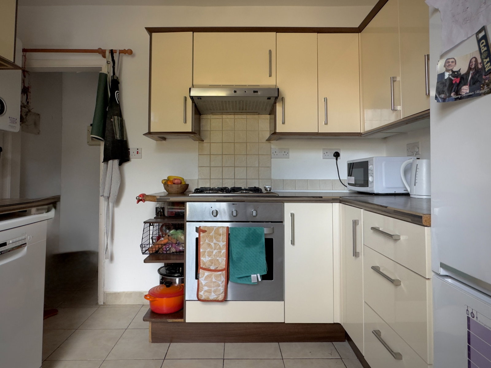 Terraced House for sale in Margate, Addiscombe Road, Margate, CT9 2SU, 855 m²