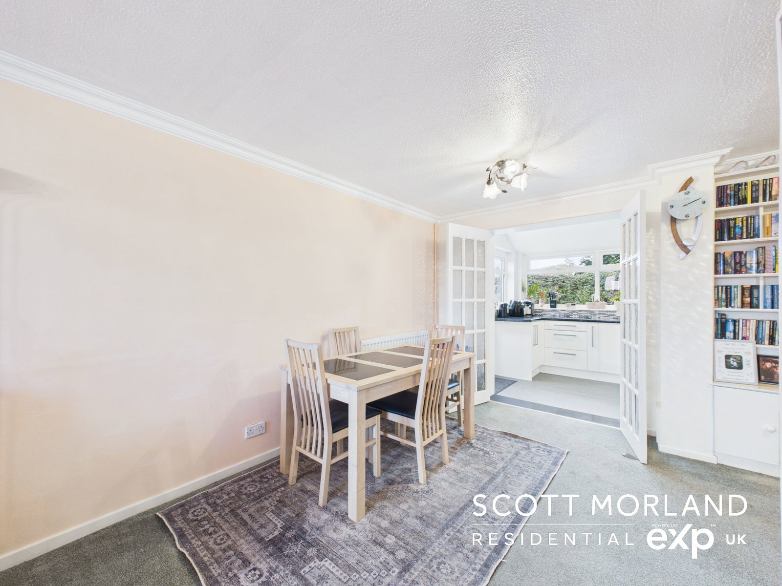 Semi Detached House for sale in Basingstoke, Mathias Walk, Basingstoke, RG22 4EQ
