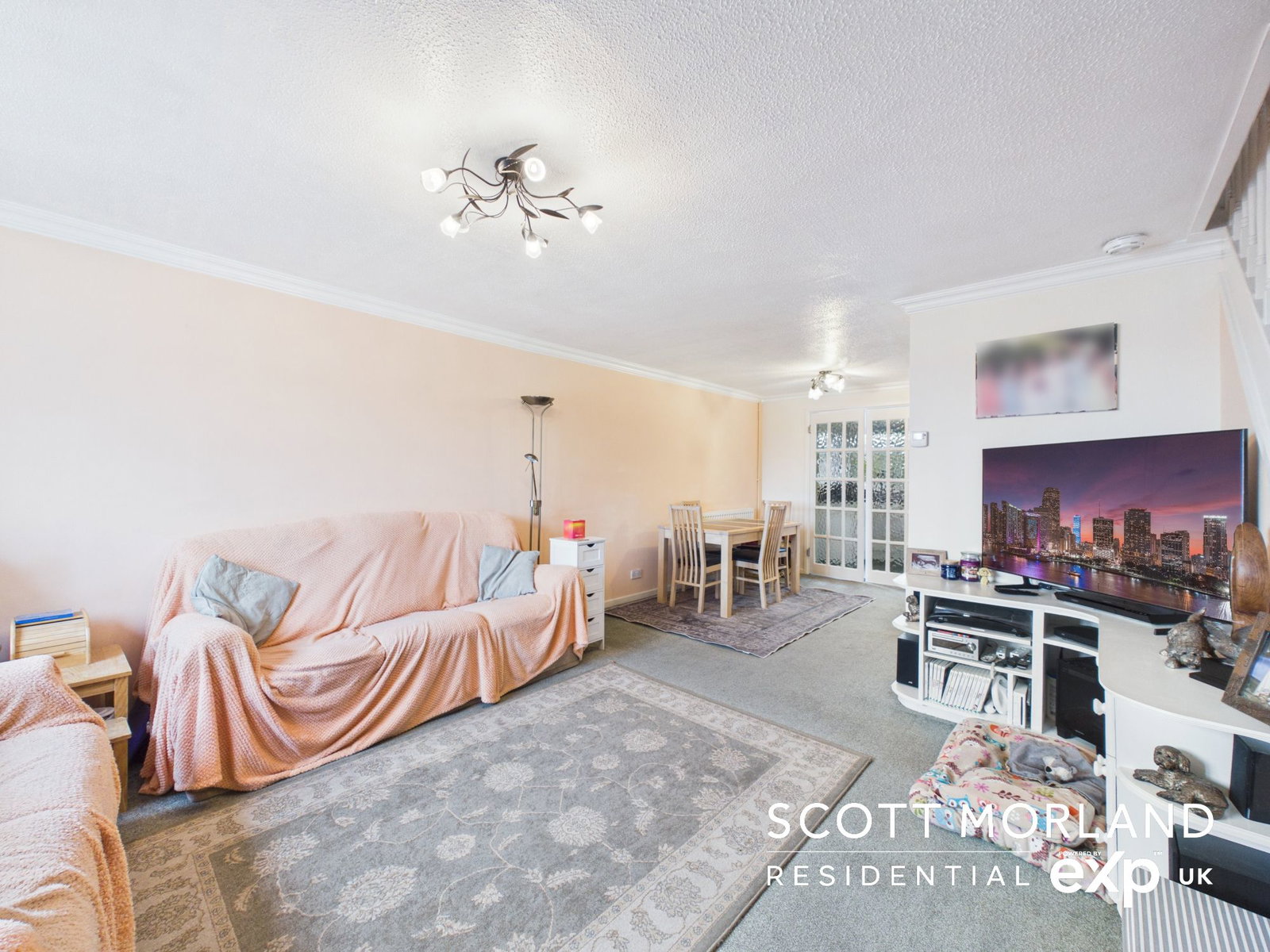 Semi Detached House for sale in Basingstoke, Mathias Walk, Basingstoke, RG22 4EQ