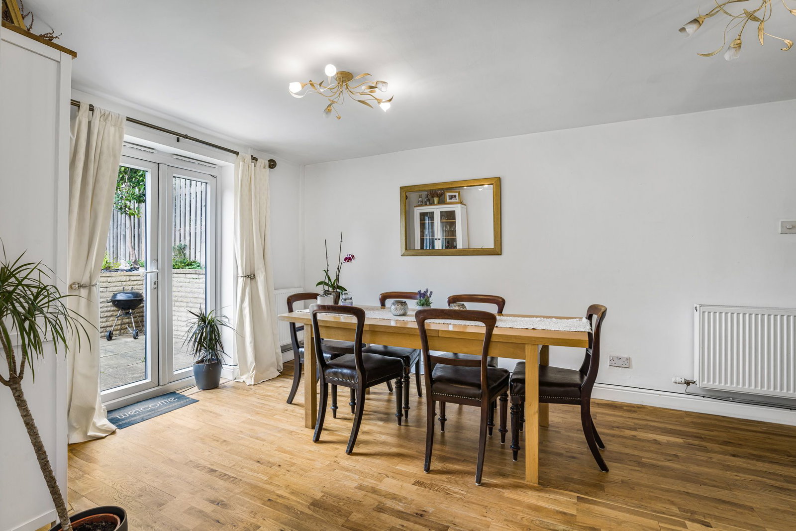 Terraced House for sale in Cheltenham, Station Road, Bishops Cleeve, Cheltenham, GL52