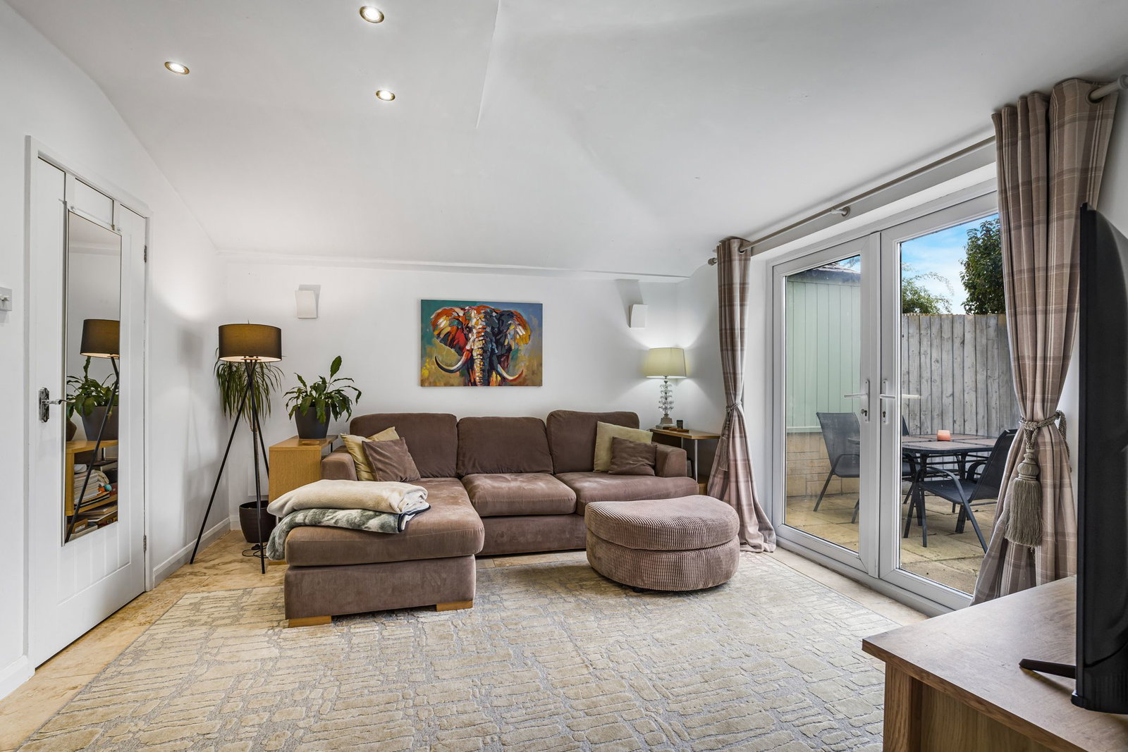 Terraced House for sale in Cheltenham, Station Road, Bishops Cleeve, Cheltenham, GL52