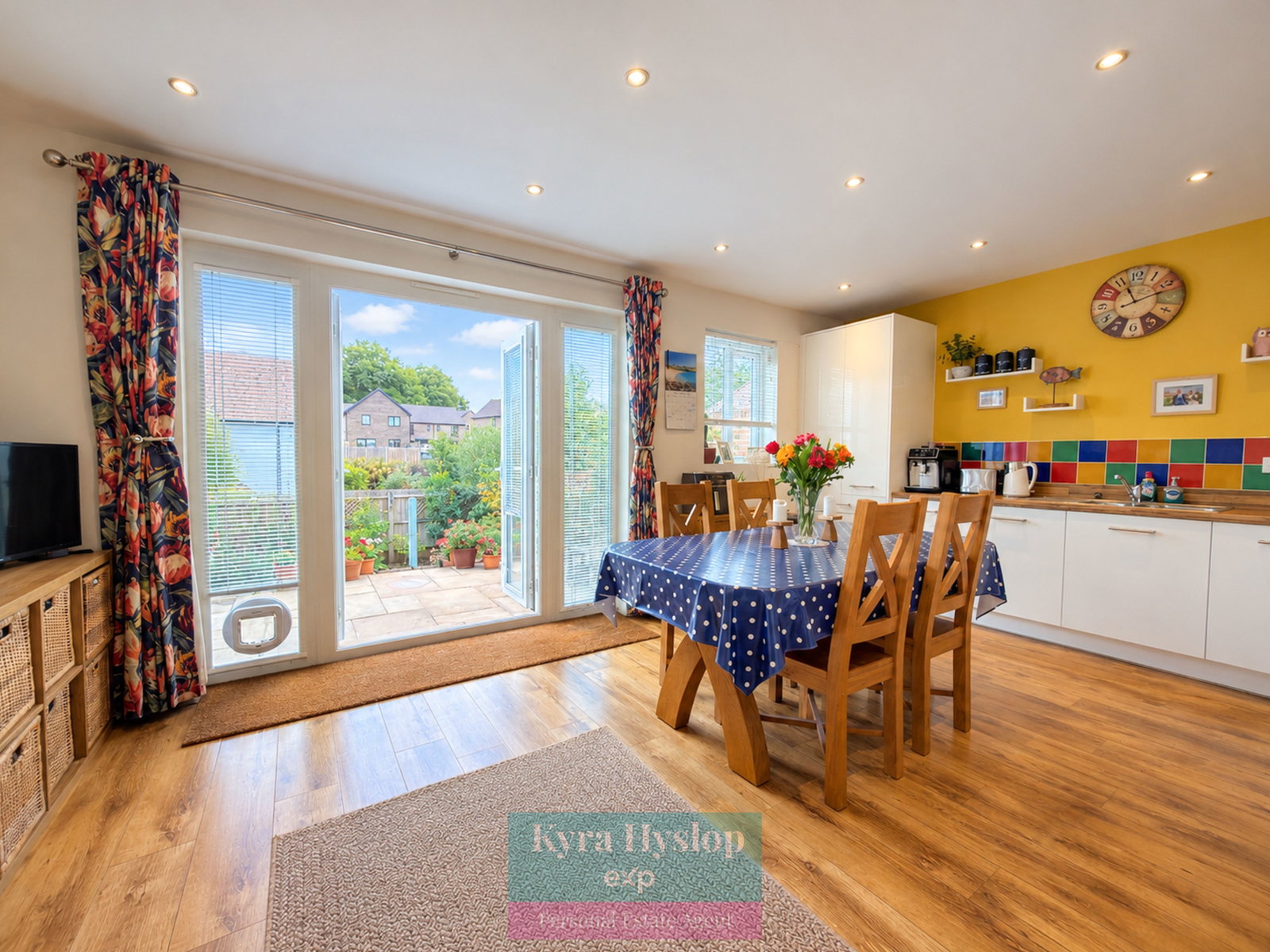 Detached House for sale in Exeter, Hawkins Road, Exeter, EX1 3UX, 1044 m²