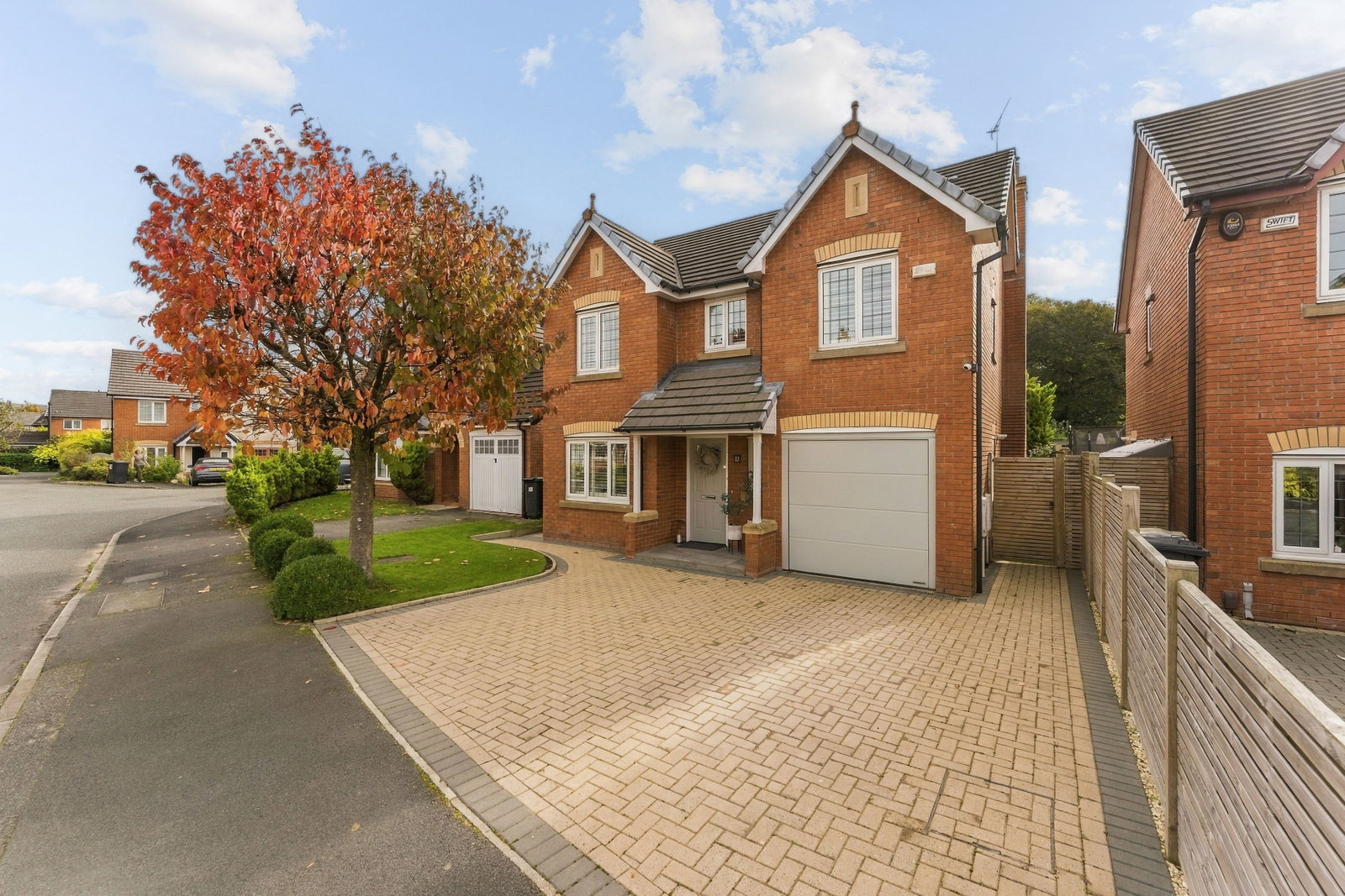 Detached House for sale in Cheshire East, Rotherhead Drive, Macclsfield, 1270 m²