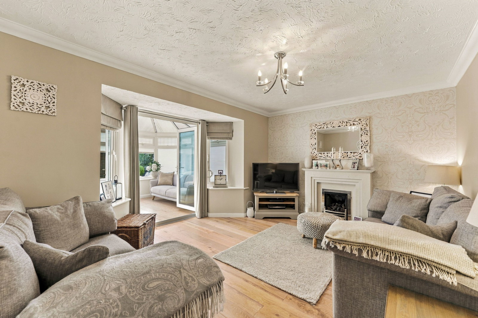 Detached House for sale in Cheshire East, Rotherhead Drive, Macclsfield, 1270 m²