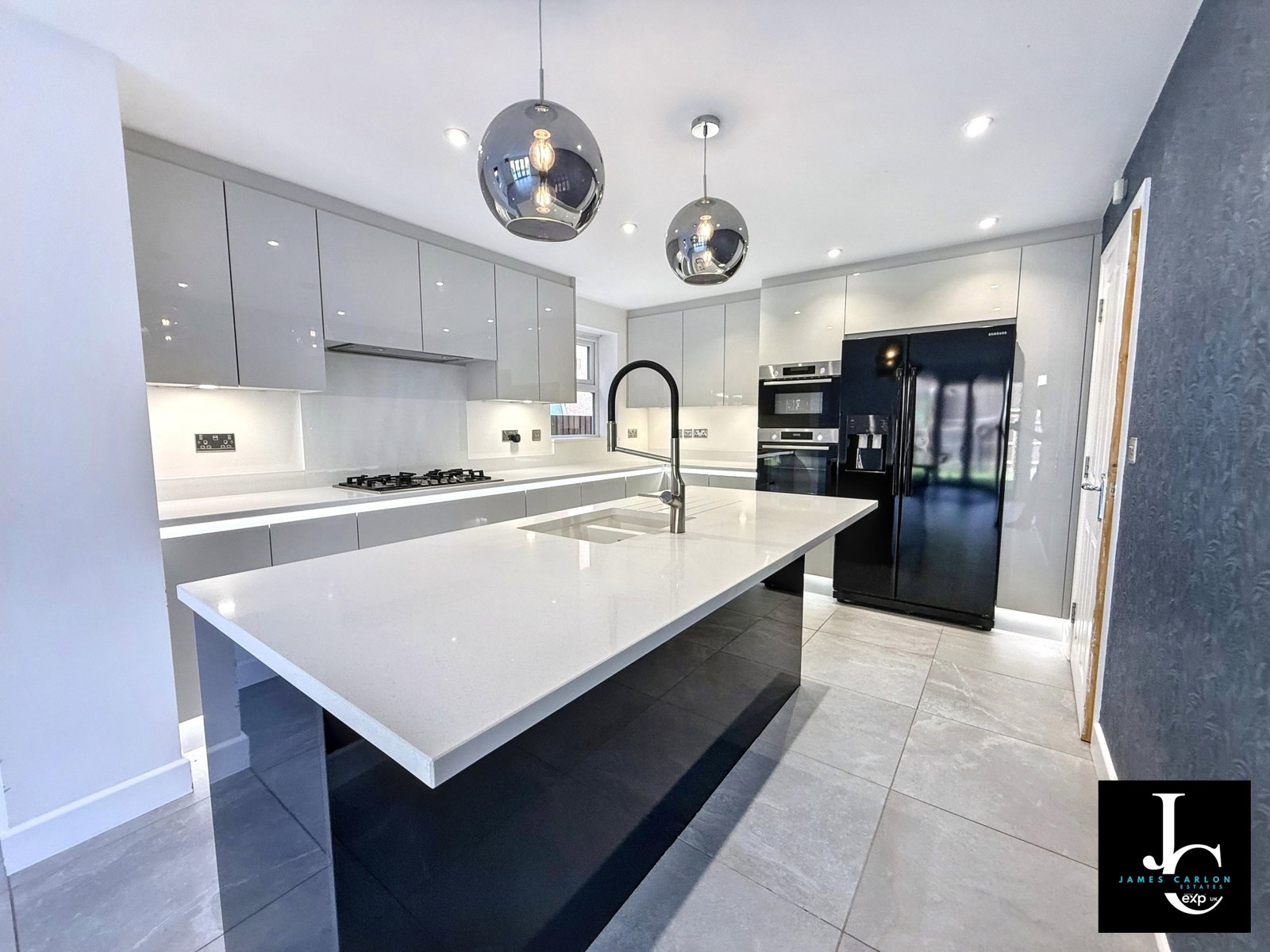Detached House for sale in Telford, The Dingle, Doseley, Telford, TF4 3FB