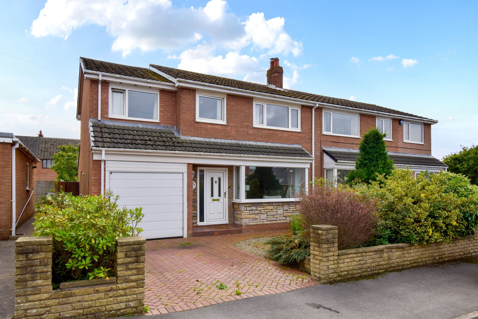 Semi Detached House for sale in Leyland, Bristol Avenue, Farington, Leyland, PR25 4QZ