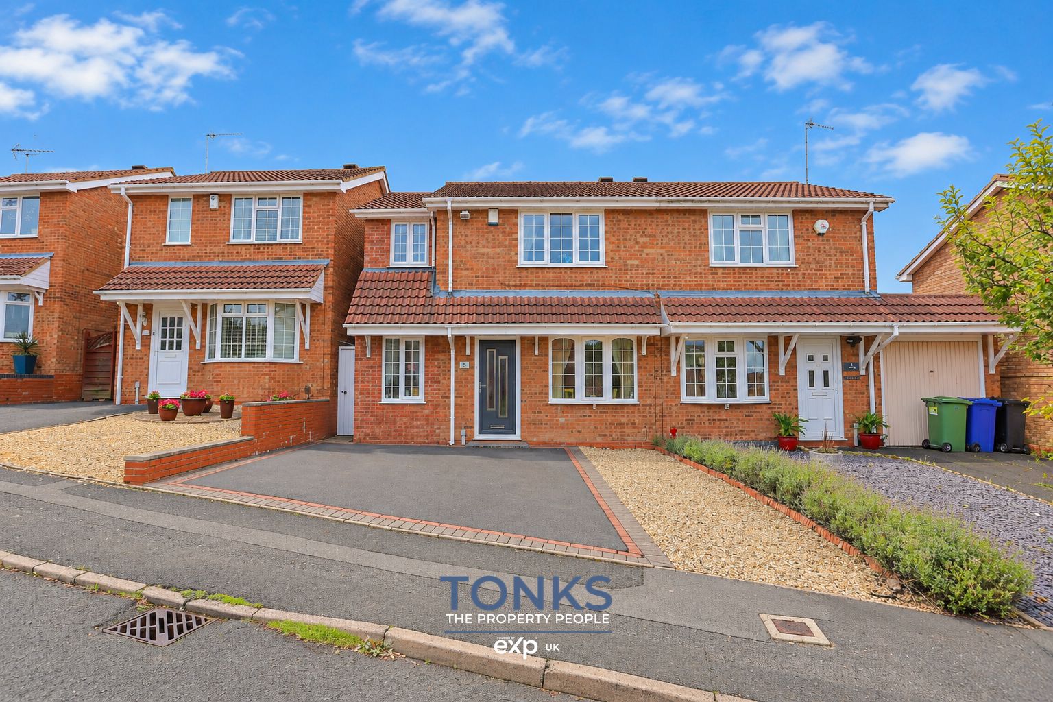 Semi Detached House for sale in Dudley, Brelades Close, Dudley, DY1 2UZ