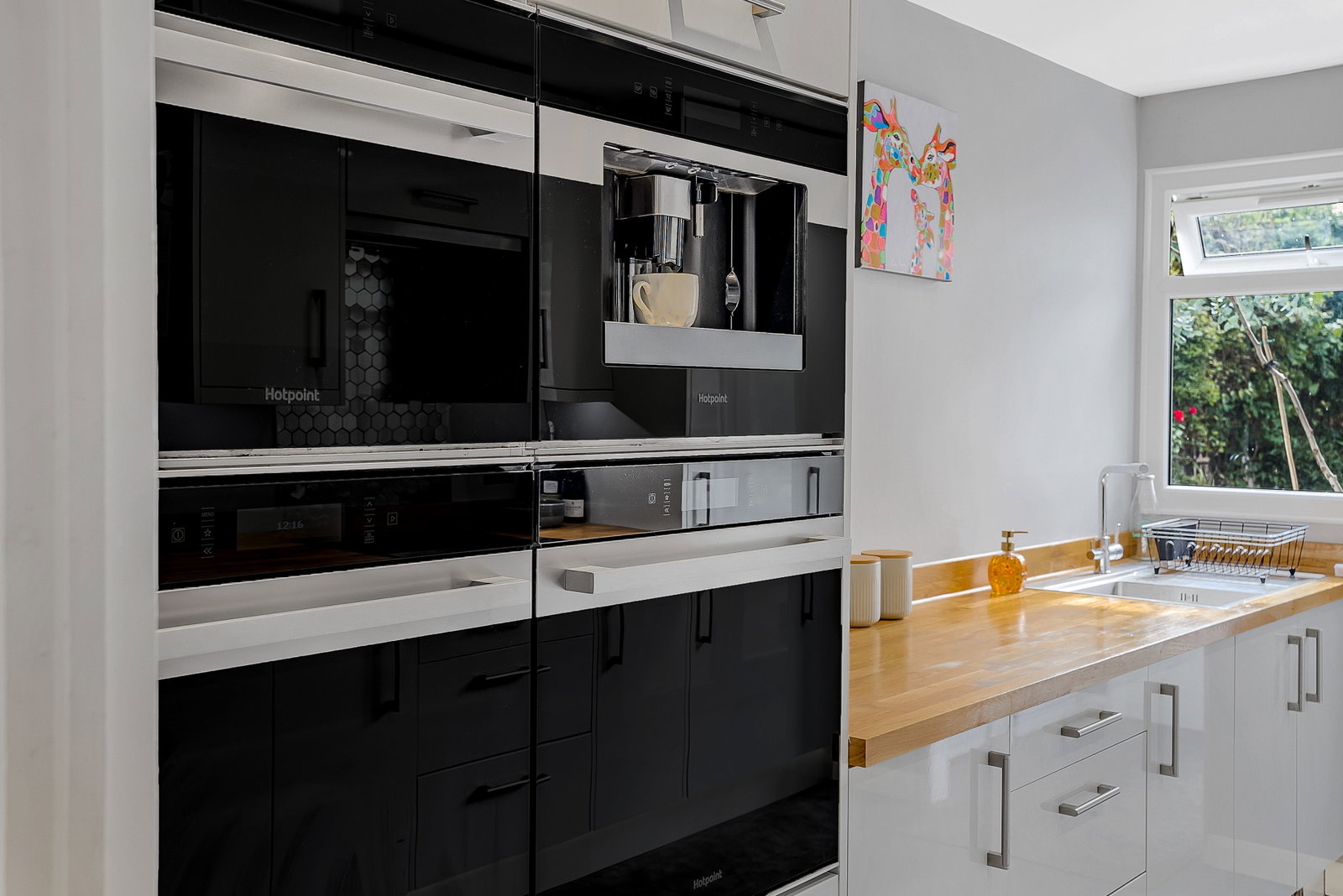 End Of Terrace House for sale in Hemel Hempstead, Tresilian Square, Hemel Hempstead, HP2, 956 m²