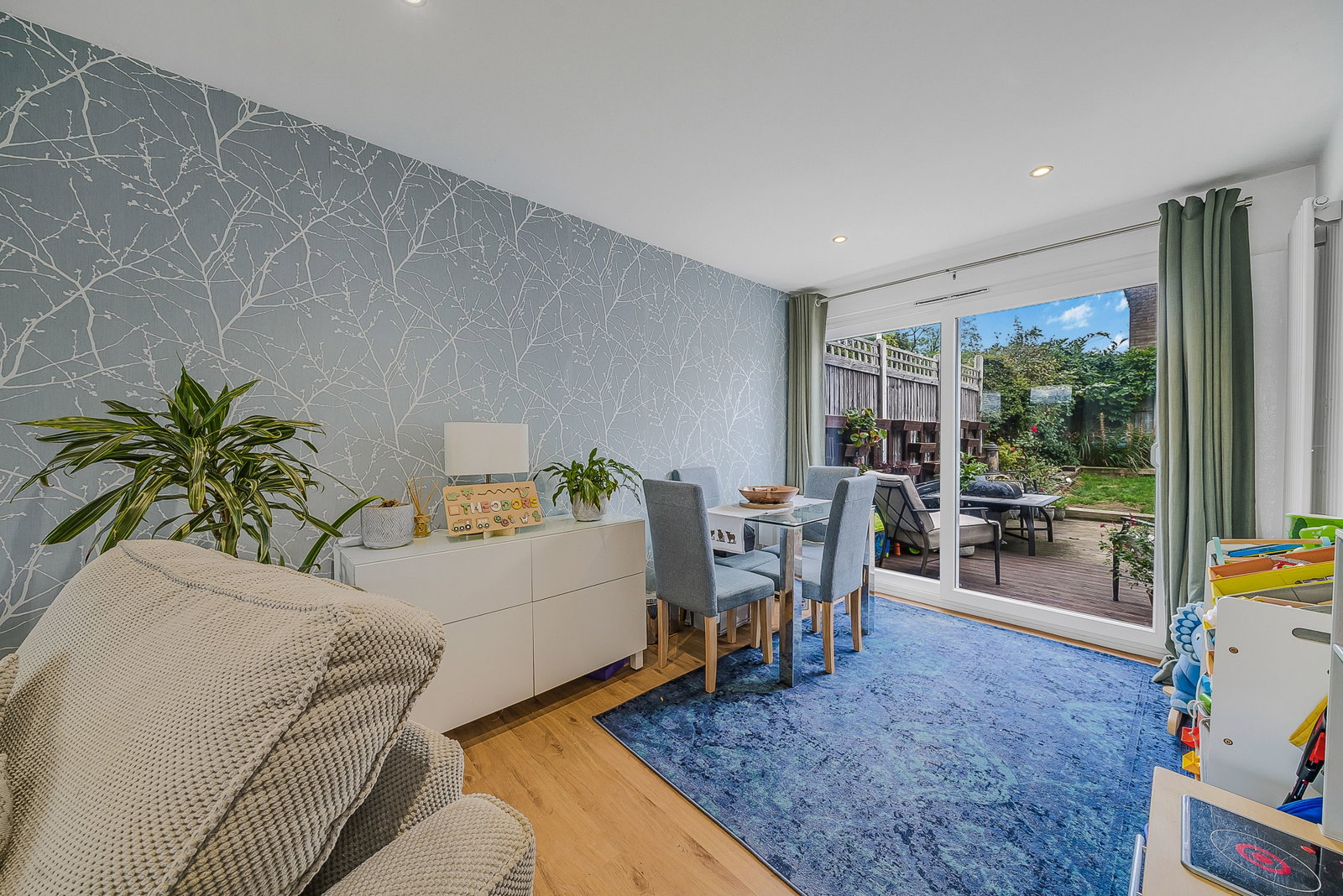 End Of Terrace House for sale in Hemel Hempstead, Tresilian Square, Hemel Hempstead, HP2, 956 m²