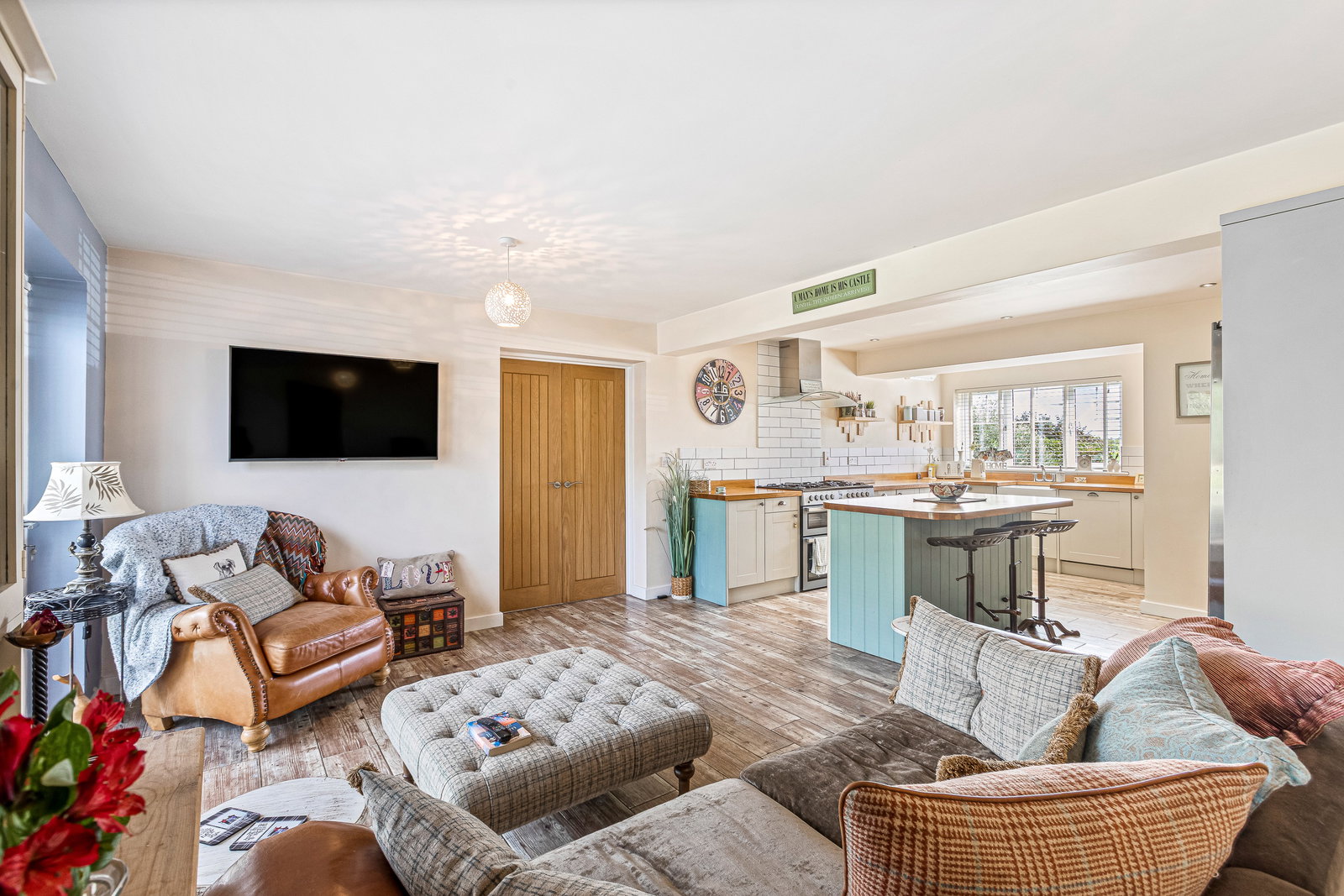 Detached House for sale in Leicester, Whinham Avenue, Broughton Astley, Leicester, LE9, 2378 m²