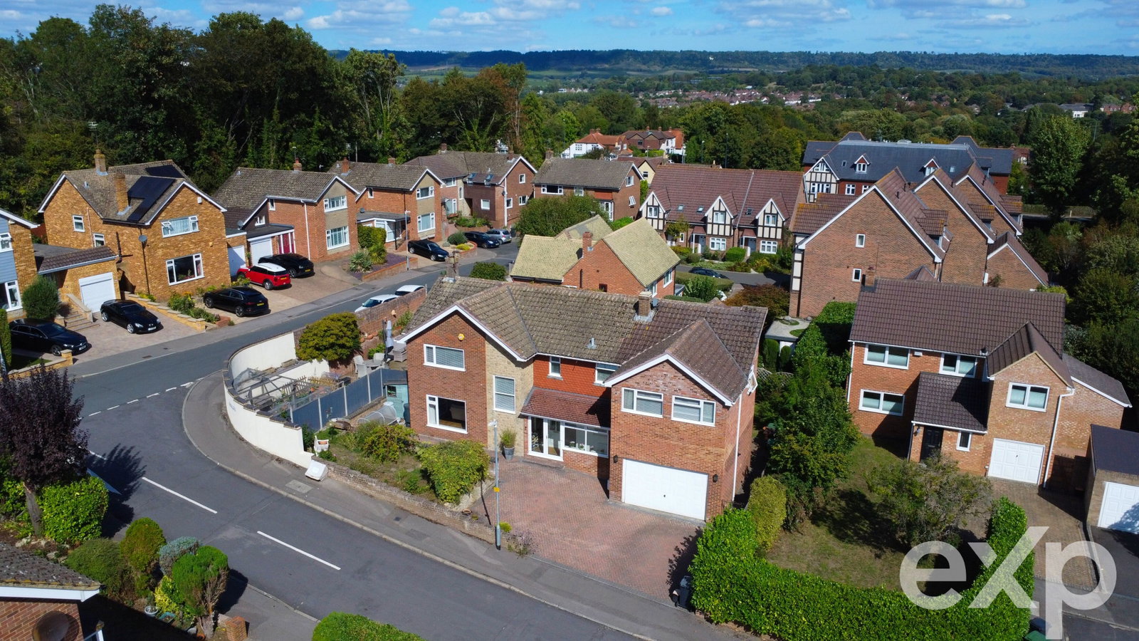Detached House for sale in Maidstone, Bentlif Close, Maidstone, ME16 0EH, 2423 m²