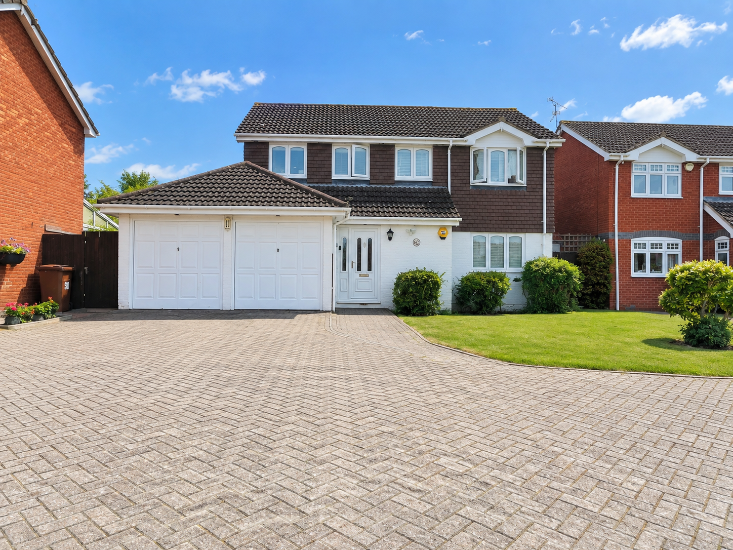 Detached House for sale in Gillingham, The Platters, Gillingham, ME8 0DJ